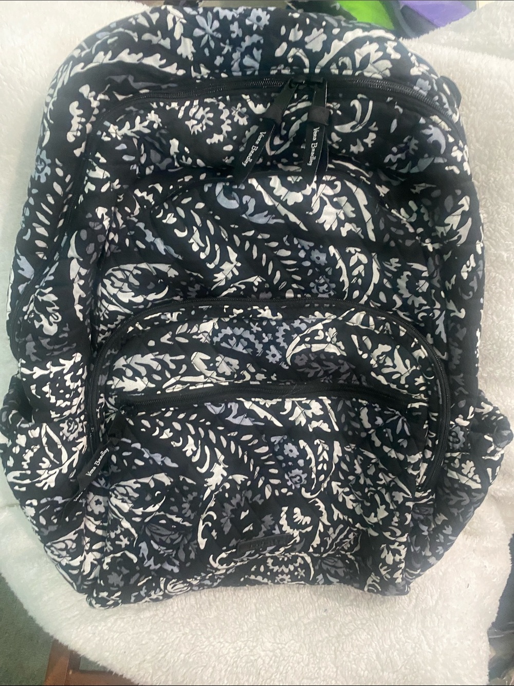 🖤🤍🆕Vera Bradley Essential Large Backpack, “Paisley Noir”